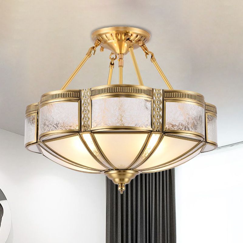Éclairage de plafond traditionnel en fleurs, 14 "/ 18" de large, 3/4 ampoules, luminaire semi-encastré à motifs en verre givré, en laiton
