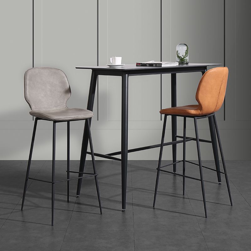 Tabouret de comptoir repose-pieds en cuir Tabouret de bar à dossier bas contemporain avec coussin