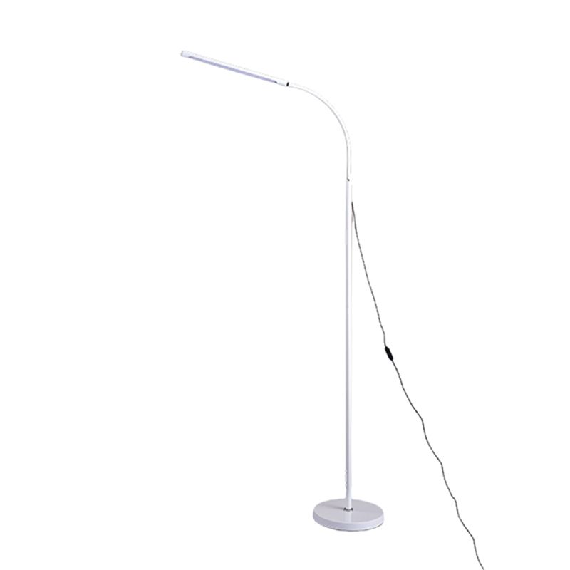 Luz de metal de forma lineal Luz de piso moderna de 1 luces de lámpara