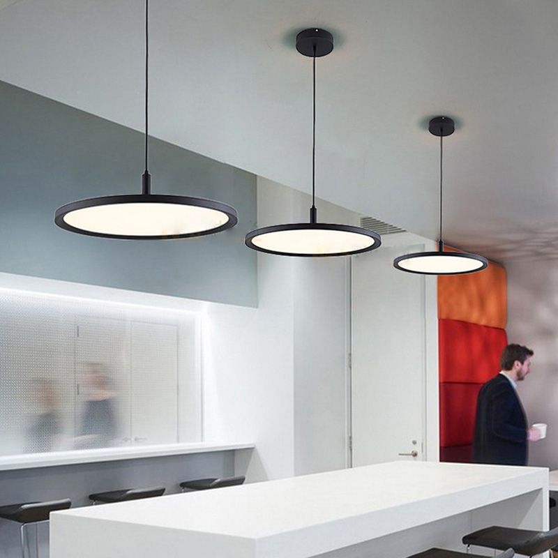 Metal Circle Pendant Ceiling Light Minimalist Style LED Black Ceiling Pendant Light
