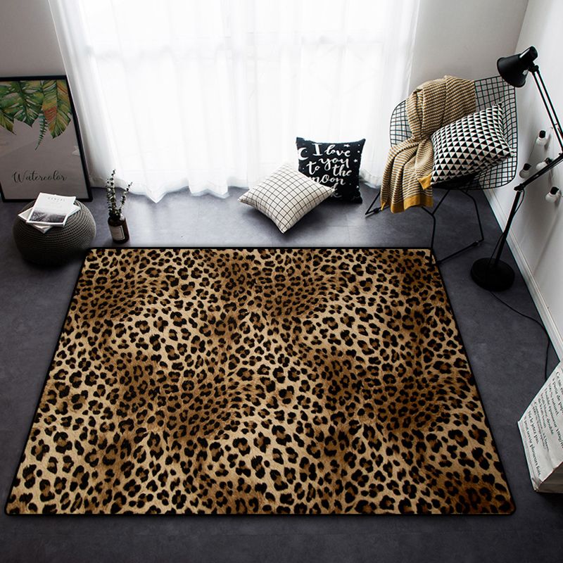 Black Modern Carpet Tiger Pattern Polyester Area Rug Stain Resistant Rug for Home Decor
