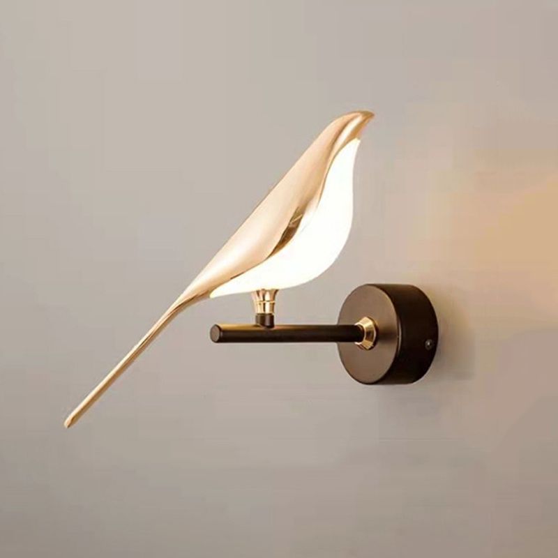 Postmodern LED Wall Light Fixture Creative Wall Light Sconce for Bedroom