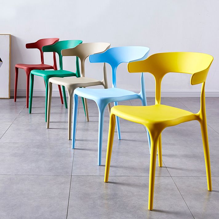 Contemporary Indoor-Outdoor Plastic Open Back Stackable Dining Side Chair