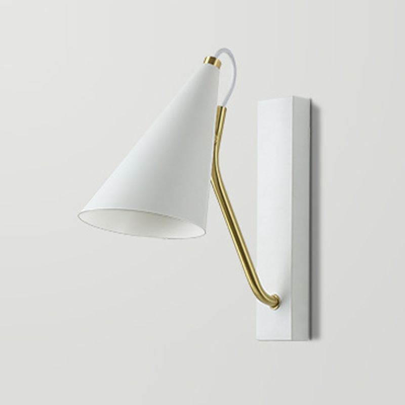 Contemporary Wall Sconce Household Metal Shade Wall Mounted Lamp for Sitting Room