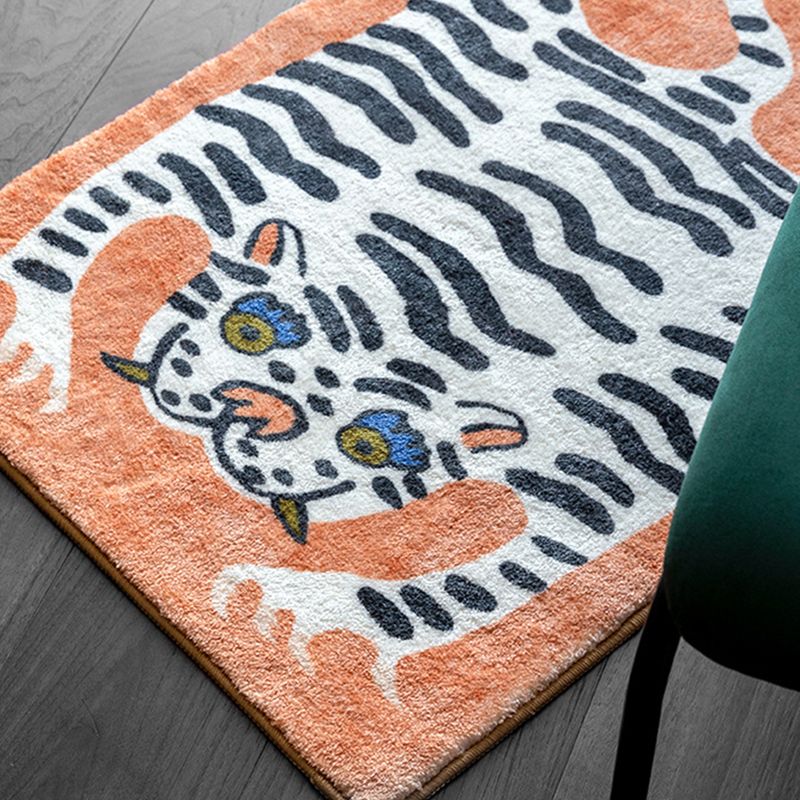 Modern Living Room Carpet Tiger Pattern Indoor Rug Polyester Area Carpet with Non-Slip Backing