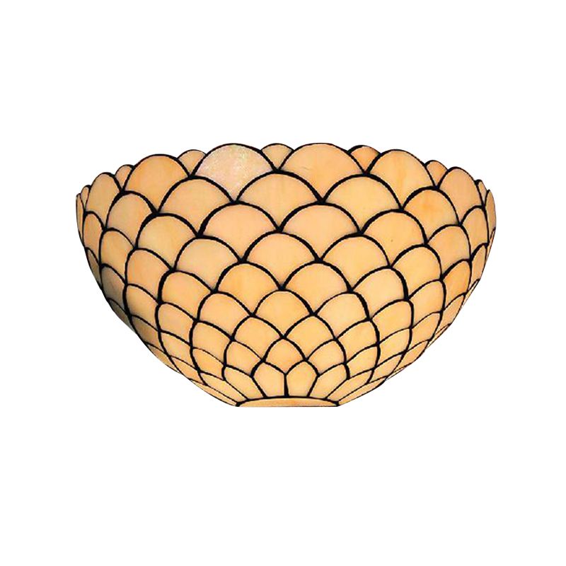 Beige Fish Scale Sconce Light Traditional Stained Glass 1 Light Wall Mount Light for Bedroom