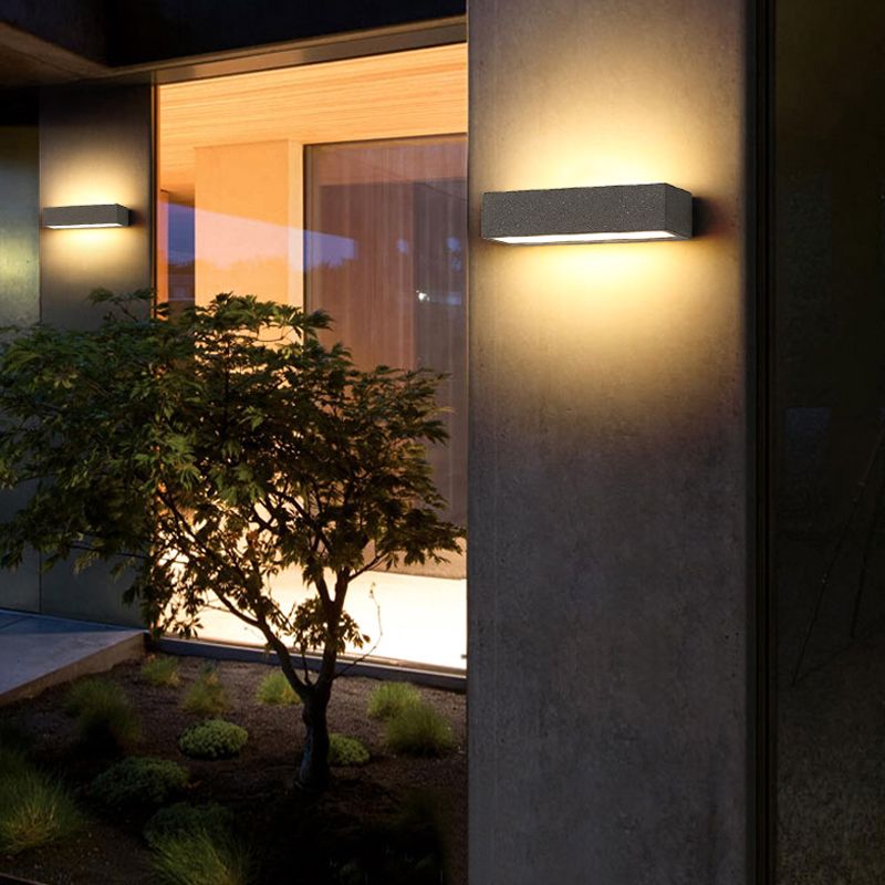 Quadratische Form Metallwandbeleuchtung moderne 1 leichte Wandmontagebeleuchtung in Schwarz