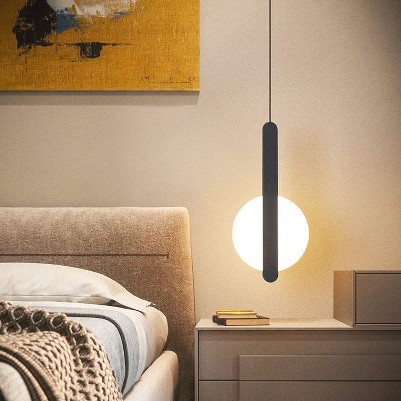 Acrylic Circular LED Ceiling Light Nordic Style Hanging Pendant Light for Bedside