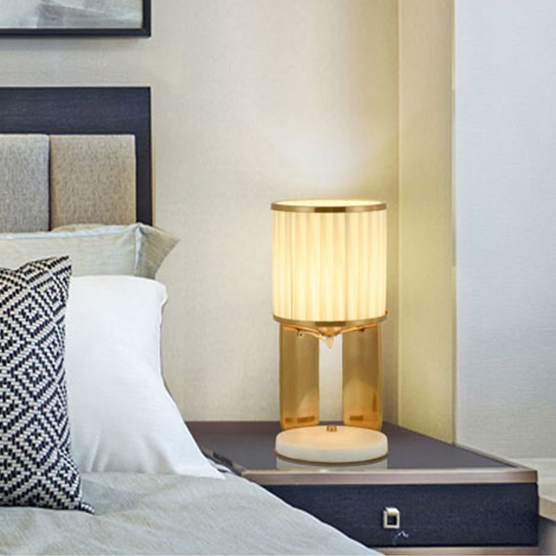 Stof vat nachtkastje licht modernisme modernisme eenhoofd gouden nachtlamp voor bed met marmeren basis