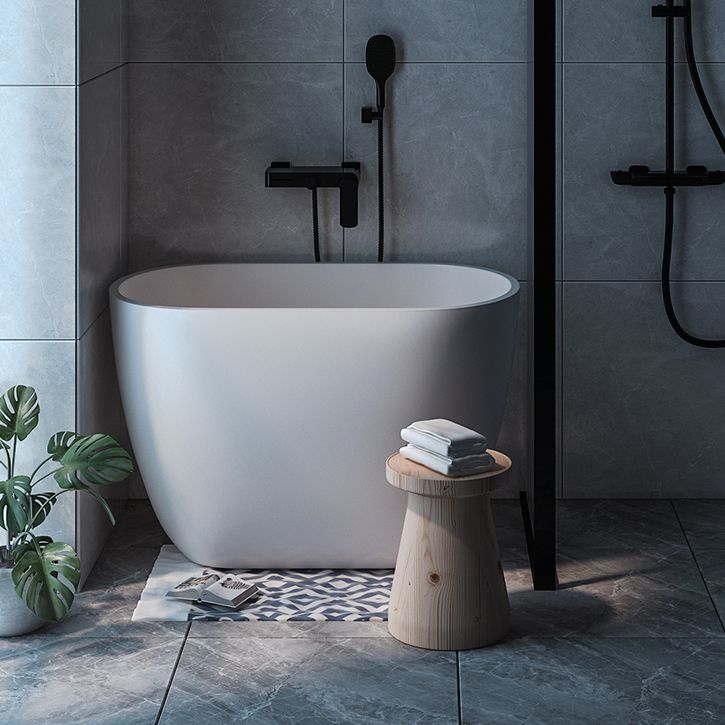 Modern Oval Soaking Bath Tub Freestanding Acrylic-Fiberglass Bath Tub