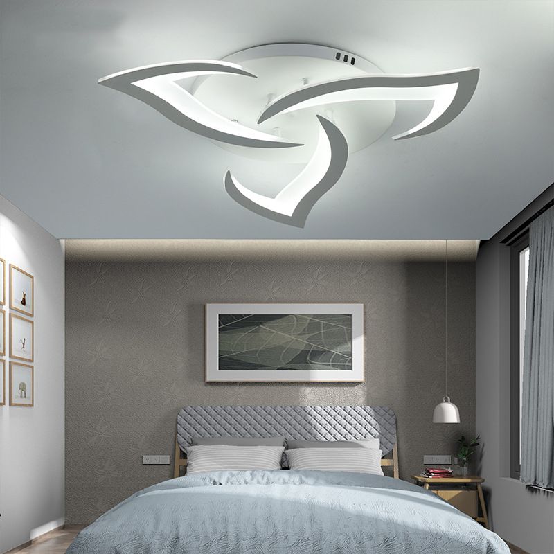 Flower Metal Ceiling Mounted Lamp Fixture Nordic LED White Ceiling Light Fixture