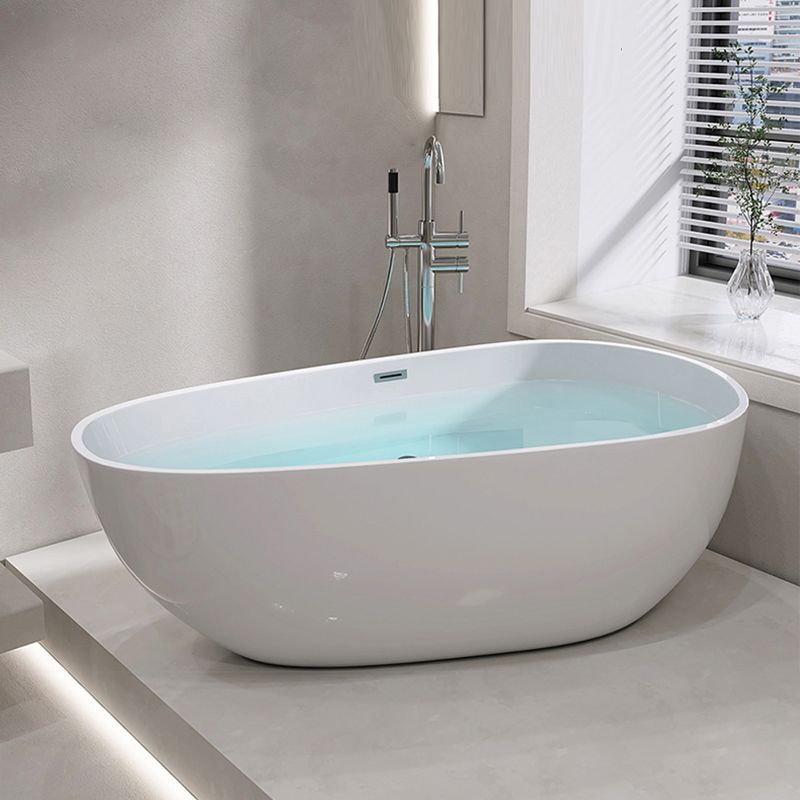 Oval Freestanding Soaking Bathtub Modern Acrylic Bathtub with Drain and Overflow Trim