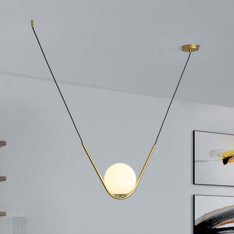 Luz de colgante de bola dorada pos después de la lámpara de colgar blanca led moderna con barra de forma V para comedor