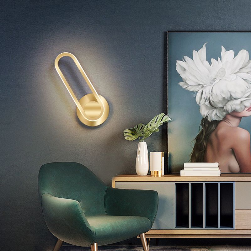 Metal Oval Shape Wall Sconce Modern Style 1 Light Wall Light Fixture in Gold
