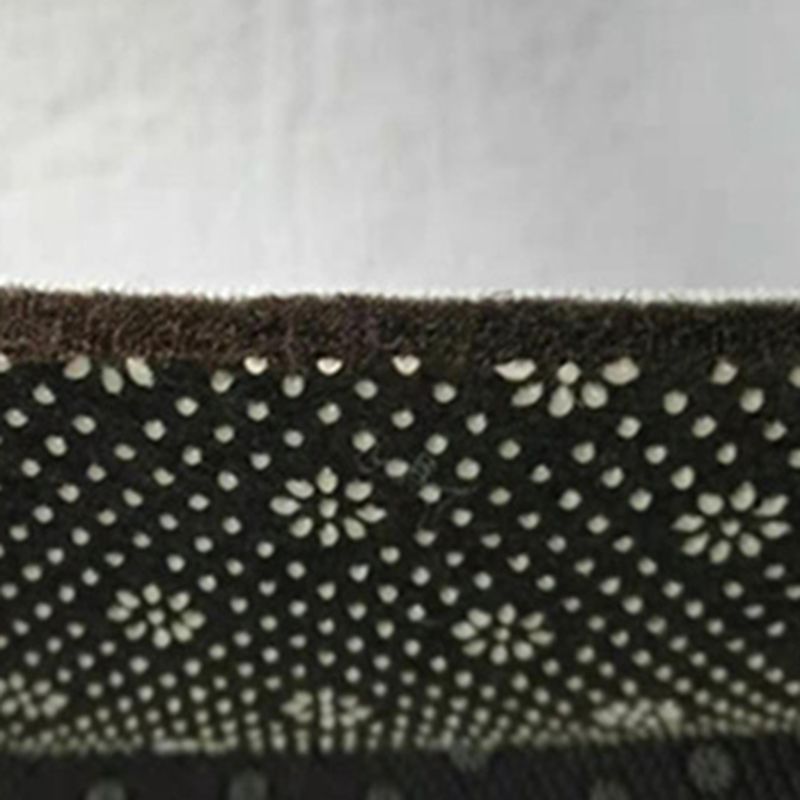 Dunkelfarbener, mit Blumenmuster bedruckter Teppich, moderner, wunderschöner Teppich für den Innenbereich, schmutzabweisender Polyester-Teppich für das Wohnzimmer