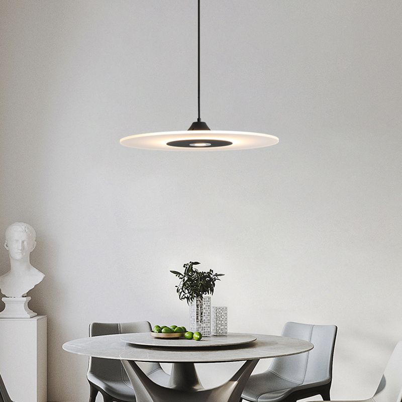 Luminaire suspendu en métal simple plafond suspendu pour salle à manger