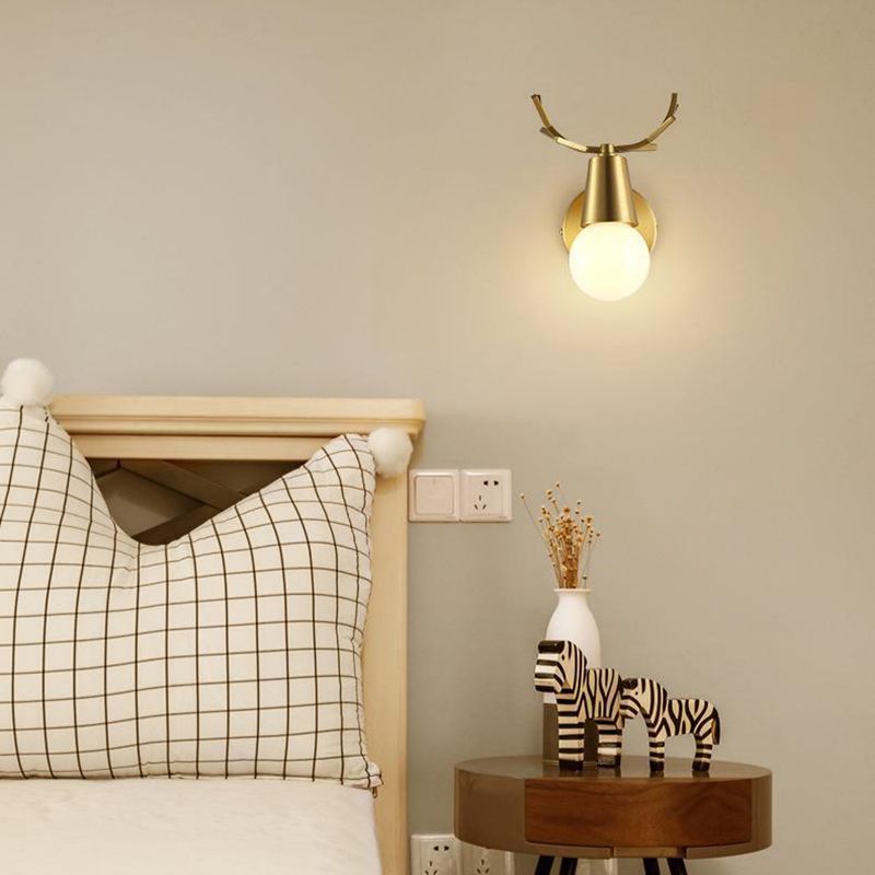 Postmodern Wall Lamp Metallic Shade Wall Light Sconce for Sitting Room