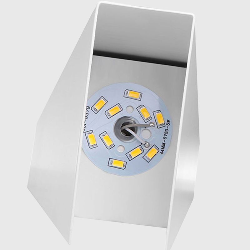 LED Wall Lamp Modern Style Wall Mount Lamp with Iron Shade for Bedroom