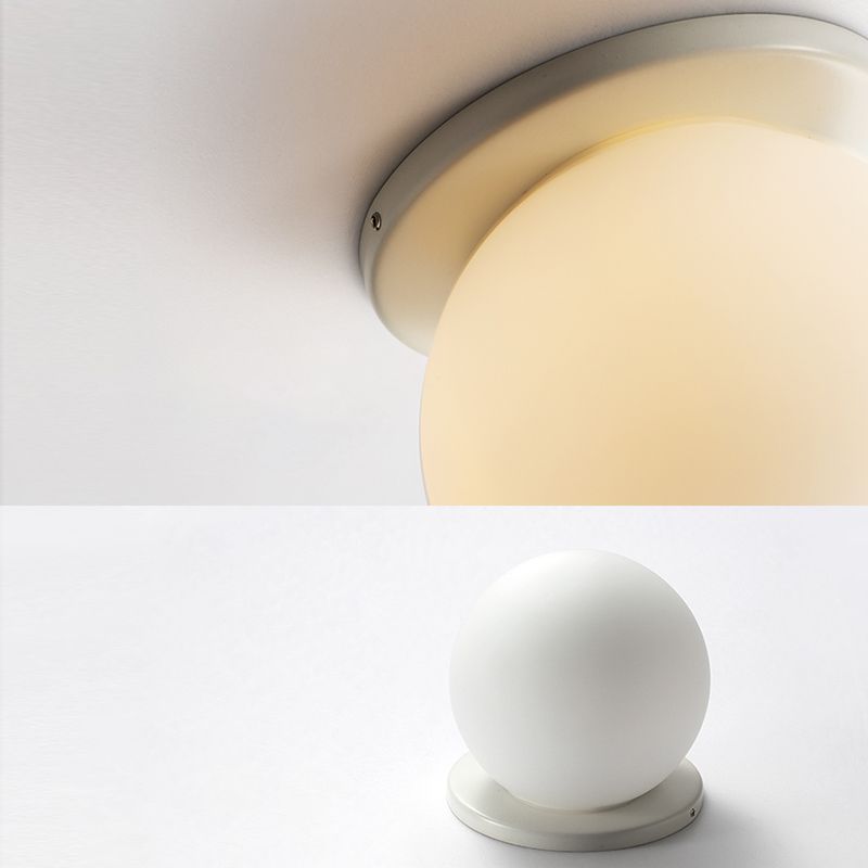 Glaskugelförmige Deckenbefestigung Minimalistische weiße Deckenbefestigung Leuchte