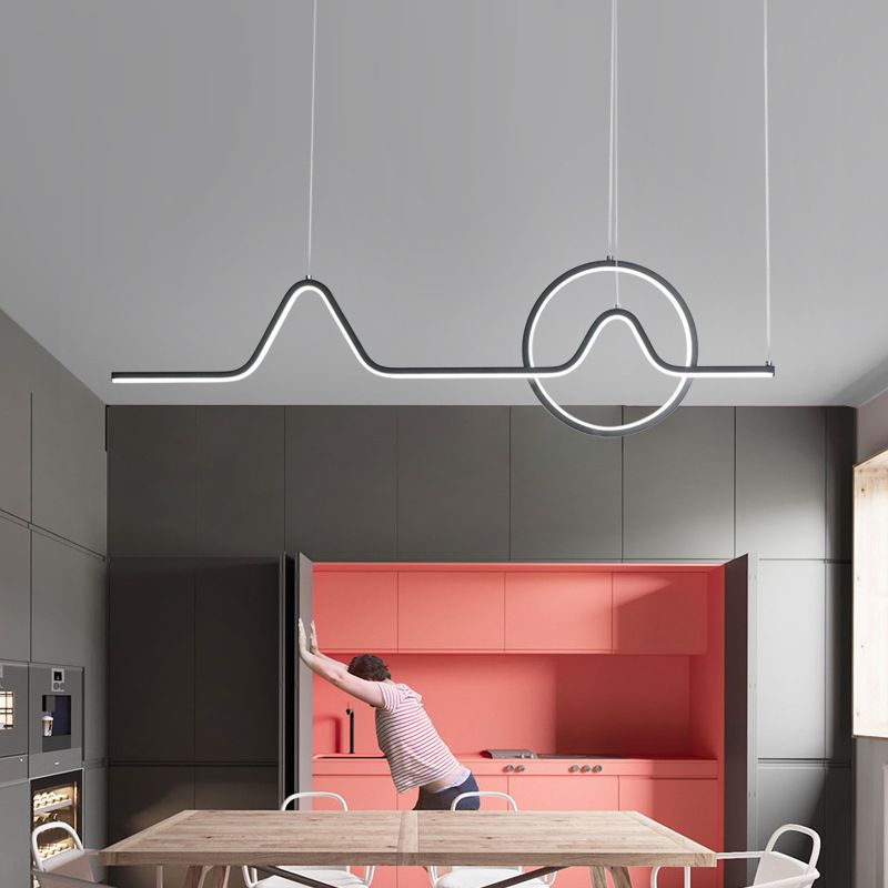 Montagne e sole a sospensione lineare sospeso semplice sala da pranzo acrilico Luce a soffitto a LED in nero/oro, luce calda/bianca