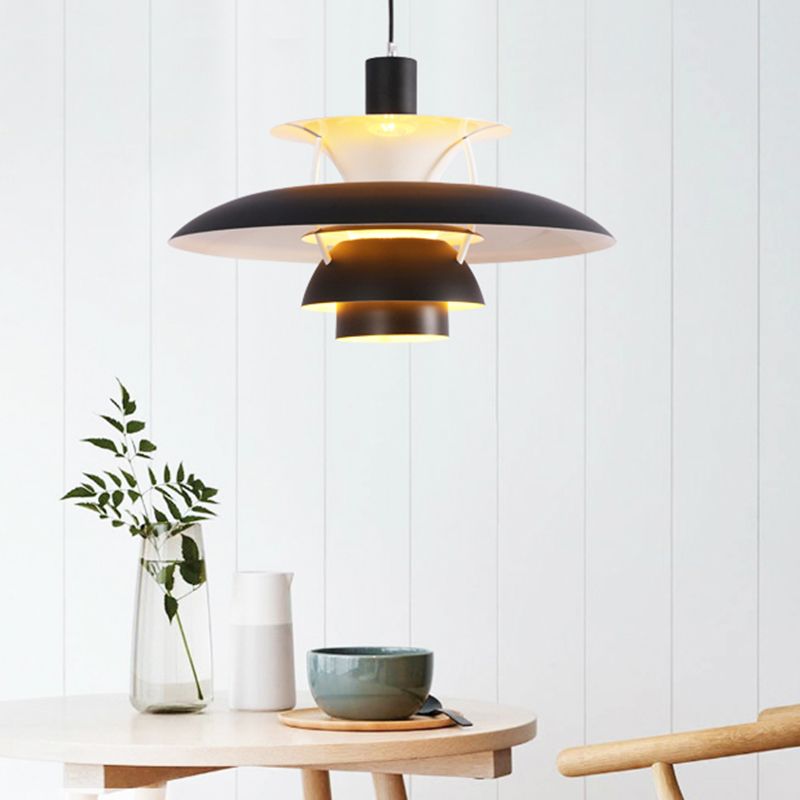 Metal Flying Saucer Hanging Light 1 Light Nordic Style Hanging Lamp for Restaurant