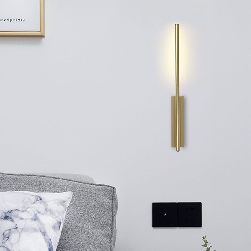 Metal Linear Wall Sconce Lighting Contemporary 1 Head Gold LED Wall Light Fixture for Bedroom