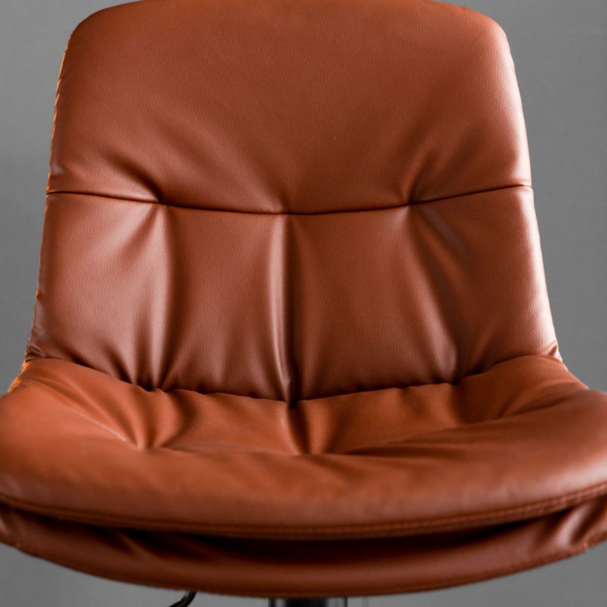 Contemporary Metal Legs Bar Stools Indoor Faux Leather Counter Chair