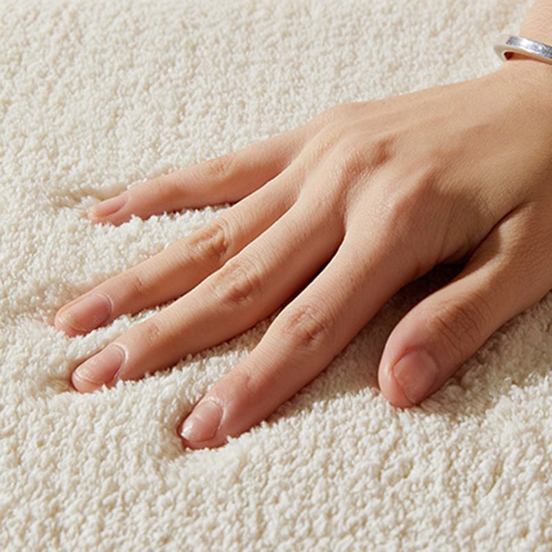 Sapphire Modern Rug Polyester Check Pattern Rug Washable Rug for Living Room