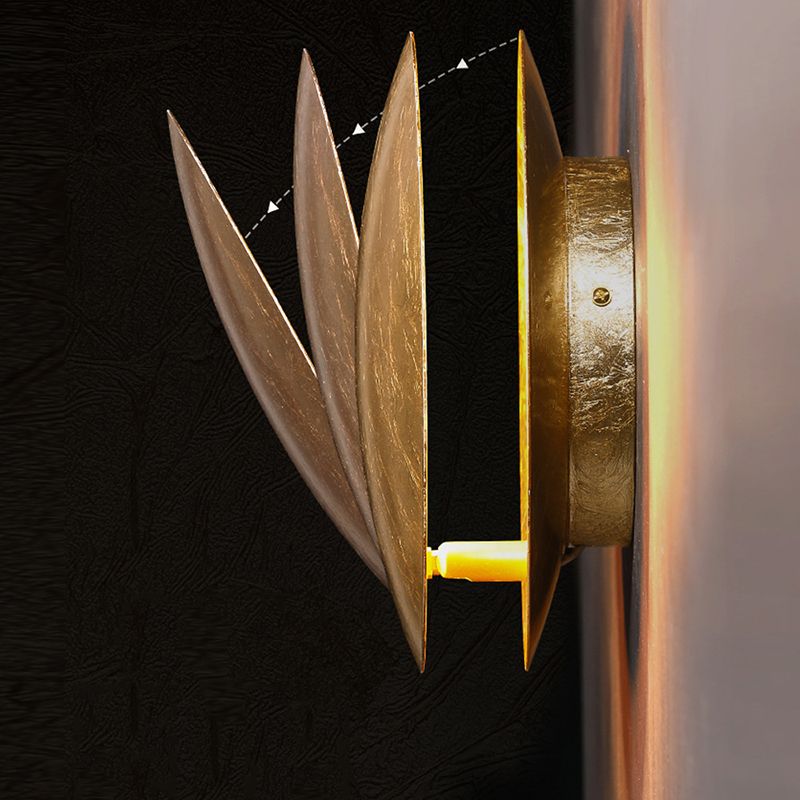 Metal LED Rotatable Wall Sconce in Modern Creative Style Gold Foil Circular Wall Lamp for Bedroom