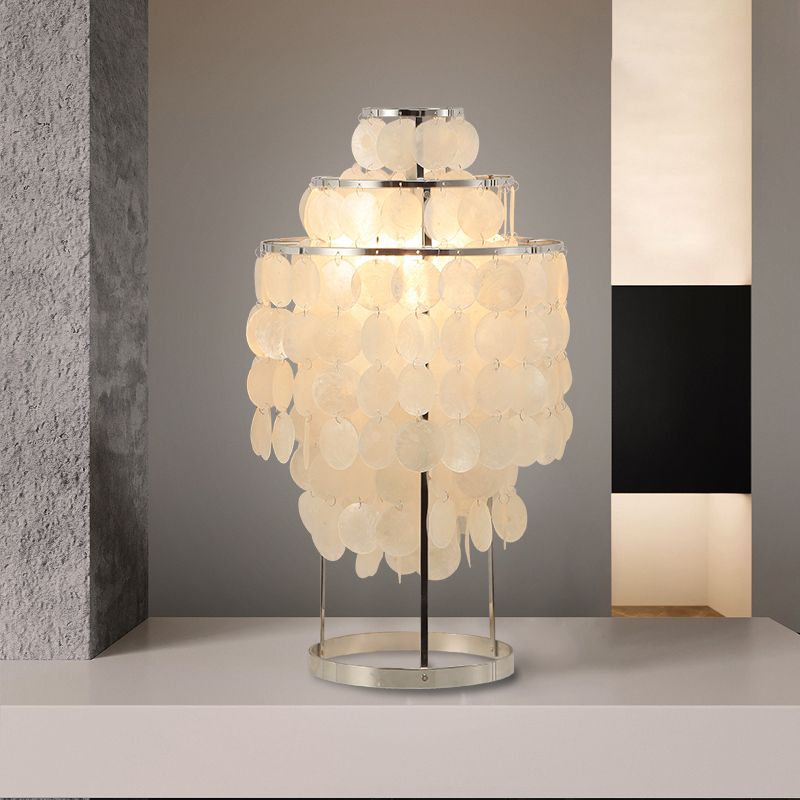 Lampe de nuit en coquille de la lampe en cascade