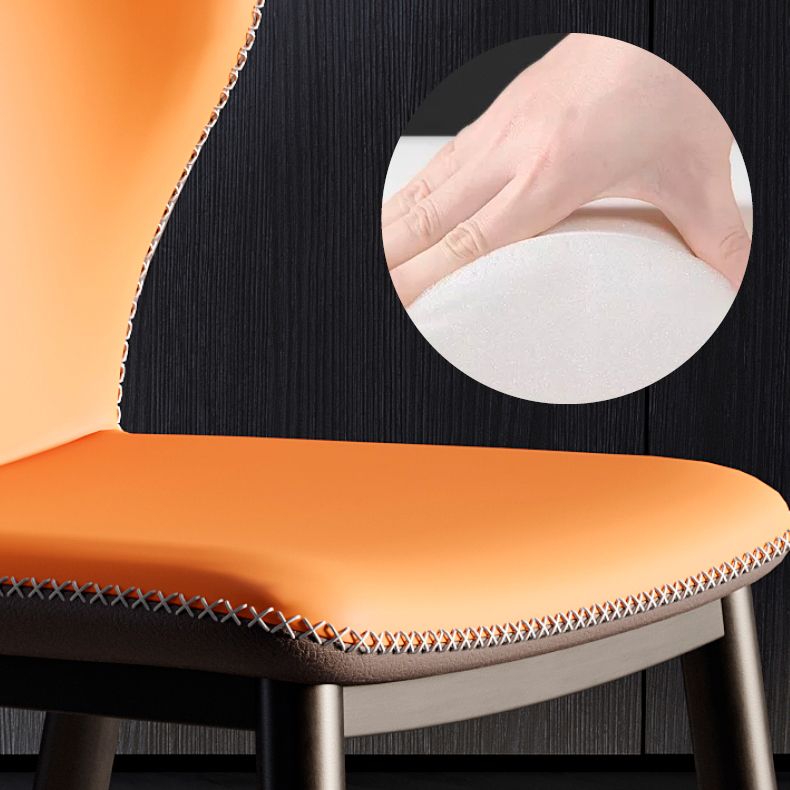 Silla de comedor de metal de estilo contemporáneo, silla lateral sin brazos con respaldo lateral para cocina