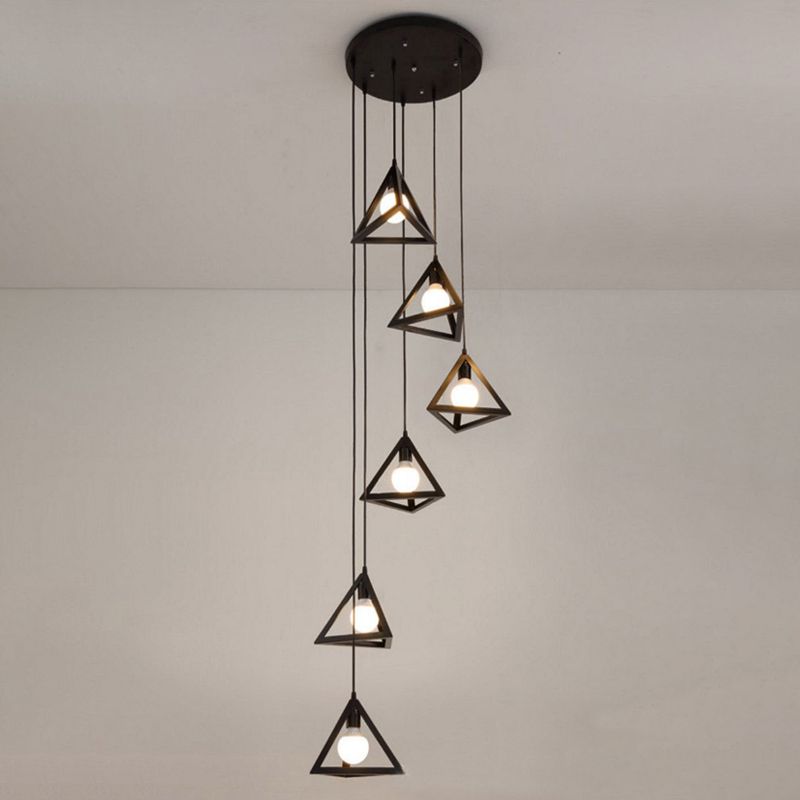 6-Bulb-Cluster-Anhänger leichter Vintage-Dreieck Metall Hanging Deckenlicht in Schwarz