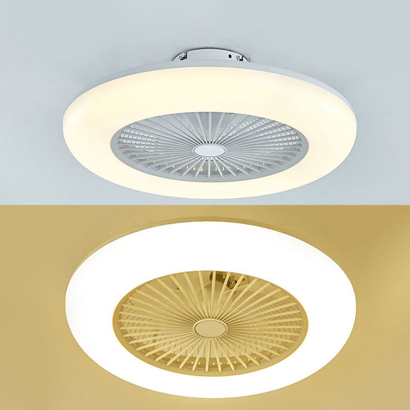 Kreisförmige Wohnheimzimmer LED Deckenlüfter Beleuchtung Metallmakaron unsichtbarer Blüterhalterung