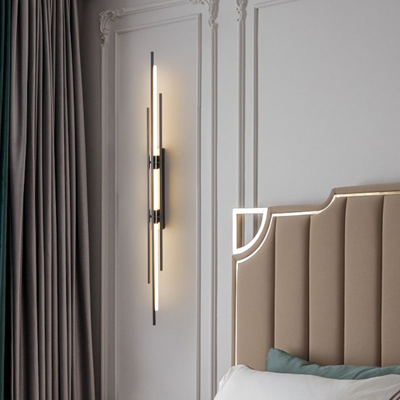 Modern Metal LED Wall Sconce Linear Shape Wall Light with Acrylic Shade for Bedroom