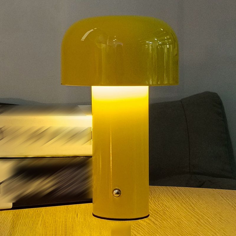 Mushroom Table Light Minimalist Style Metal Night Table Lamp