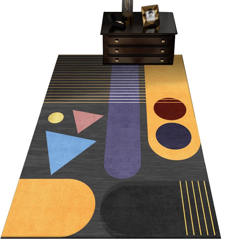 Simple Indoor Room Area Rug Brown Geometric Carpet Polyester Non-Split Indoor Carpet