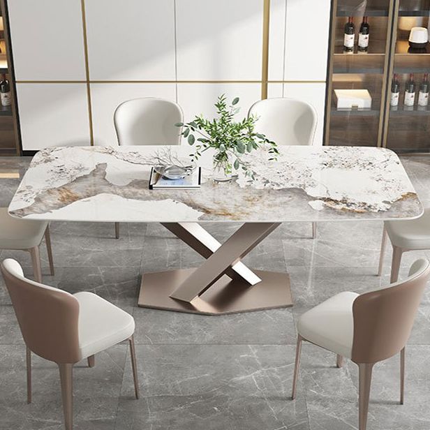 Rechteck Sintered Stone Esstisch Moderner Metallpodest -Basistisch für Restaurant