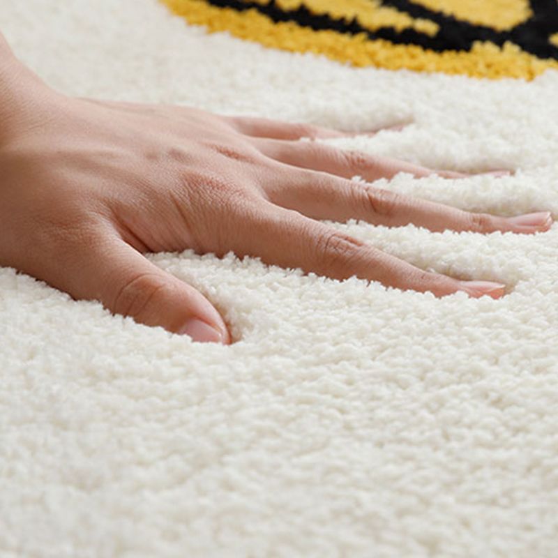 Sapphire Blue Modern Carpet Polyester Graphic Carpet Washable Carpet for Home Decor