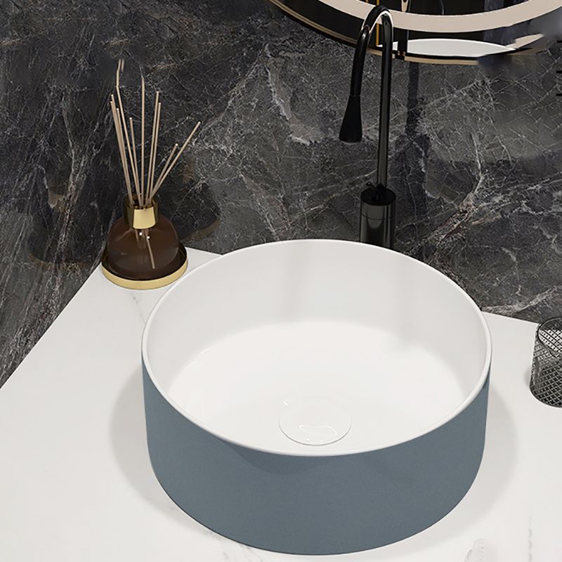 Modern Style Vessel Bathroom Sink Round Ceramic Vessel Bathroom Sink