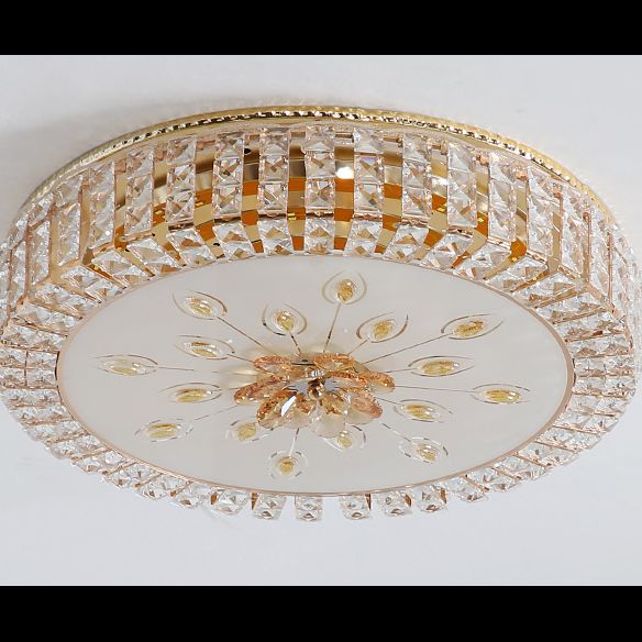 Modern Luxurious Crystal Flush Mount Ceiling Lamp Round Shape LED Flush Mount Lighting for Bedroom