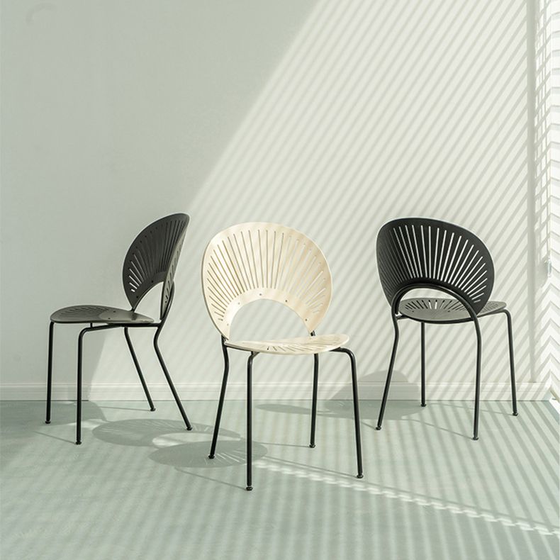 Chaise de salle à manger de style contemporain Chaises de cuisine sans accoudoirs avec pieds en métal