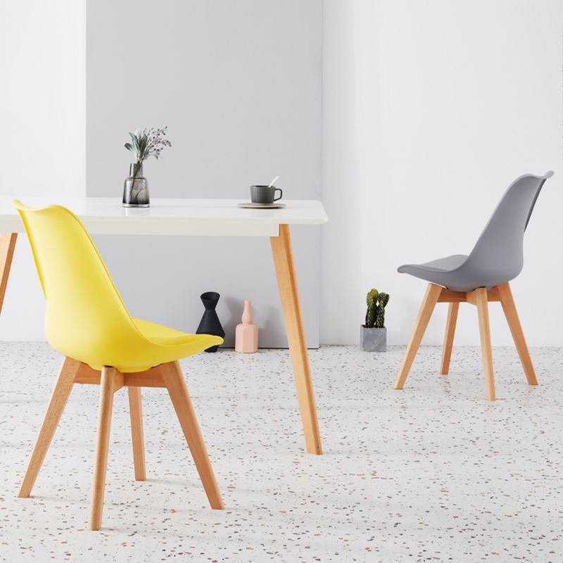 Scandinavian Indoor Side Chair Solid Back Upholstered Dining Room Chair with Wood Legs
