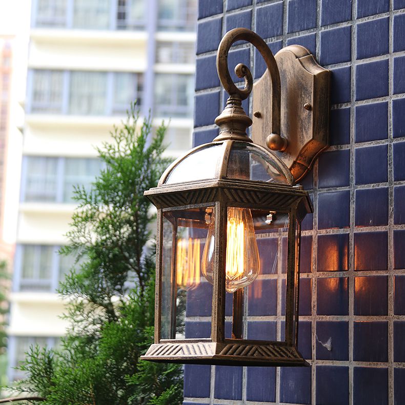 Retro Glass Shade Wall Light Geometric 1 Light 15.5" High Wall Sconce for Outdoors