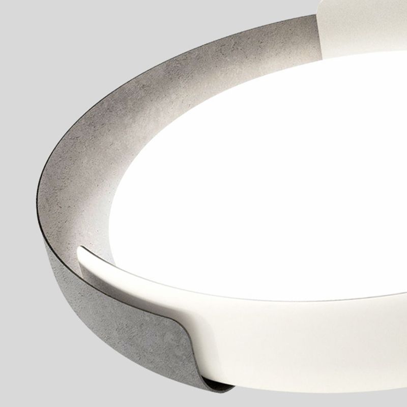 Lacquered Metal LED Ceiling Light in Modern Simplicity Acrylic Circular Flush Mount for Bedroom