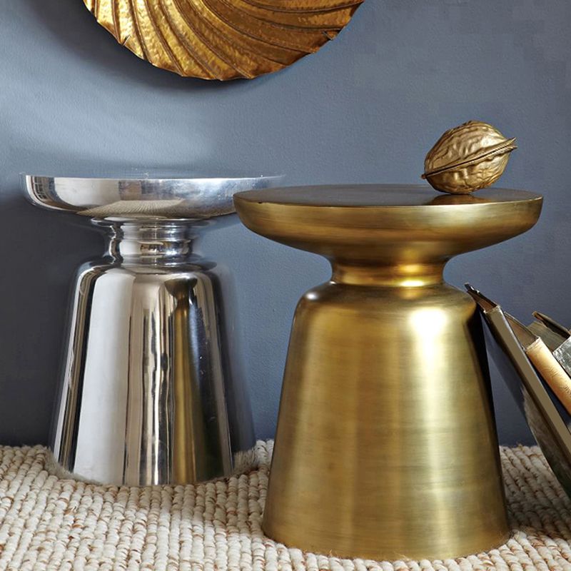 Mid-century Modern 16.9" Tall Round Top Side Table Metal Pedestal End Table