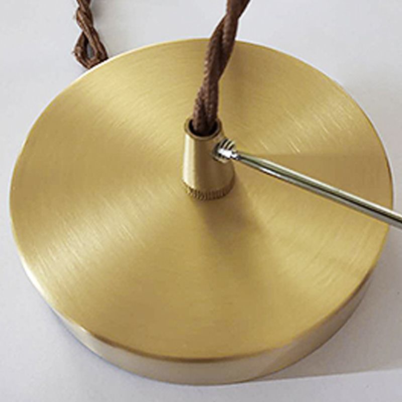 Pendentif en laiton en laiton floral à 1 lumière