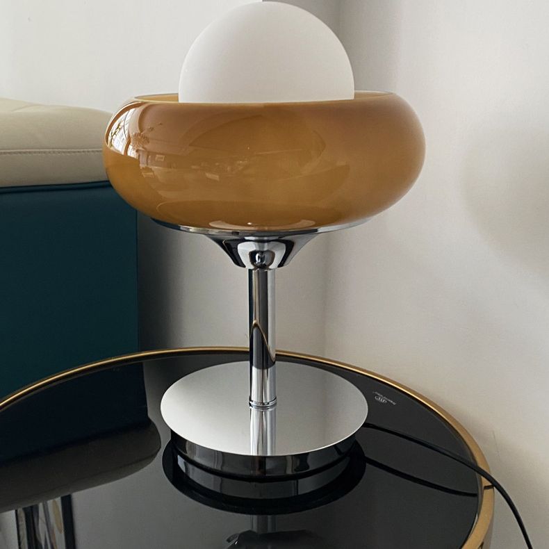 Lampada da tavolo a forma di bocciolo in vetro marrone chiaro Lampada da notte contemporanea con 1 lampadina con finitura cromata per soggiorno