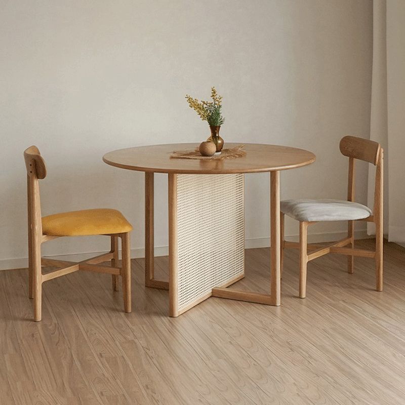 Modern Round Dining Room Table Solid Wood Dining Table for Kitchen