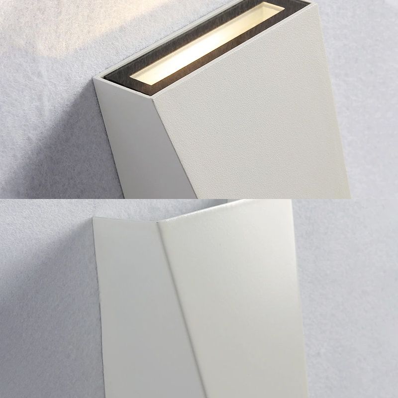 Simplistische stijl Trapezoid Wall Wringer Licht aluminium Warm/wit verlichting LED BED -muurlampje in zwart/wit in zwart/wit