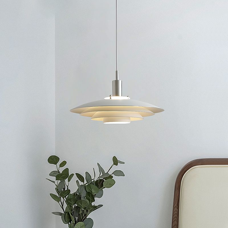 Pendentif LED de style moderne Lumière blanche en métal blanc suspendu pour salle à manger